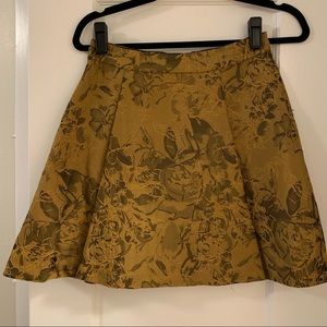 Alice + Olivia Vernon Metallic Jacquard Pleated Skirt